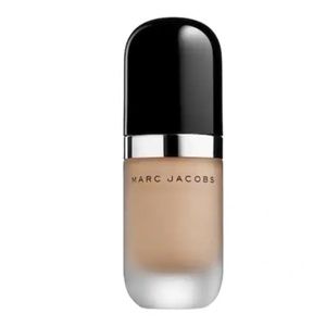 Marc Jacobs foundation shade 29 bisque golden